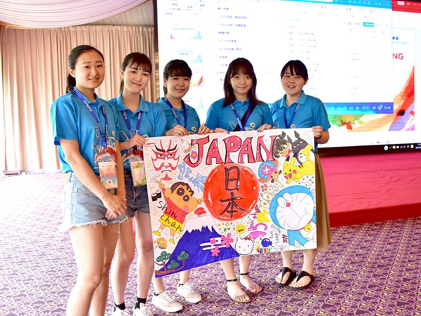 第１５回上海国際青少年交流·友誼キャンプが開幕！